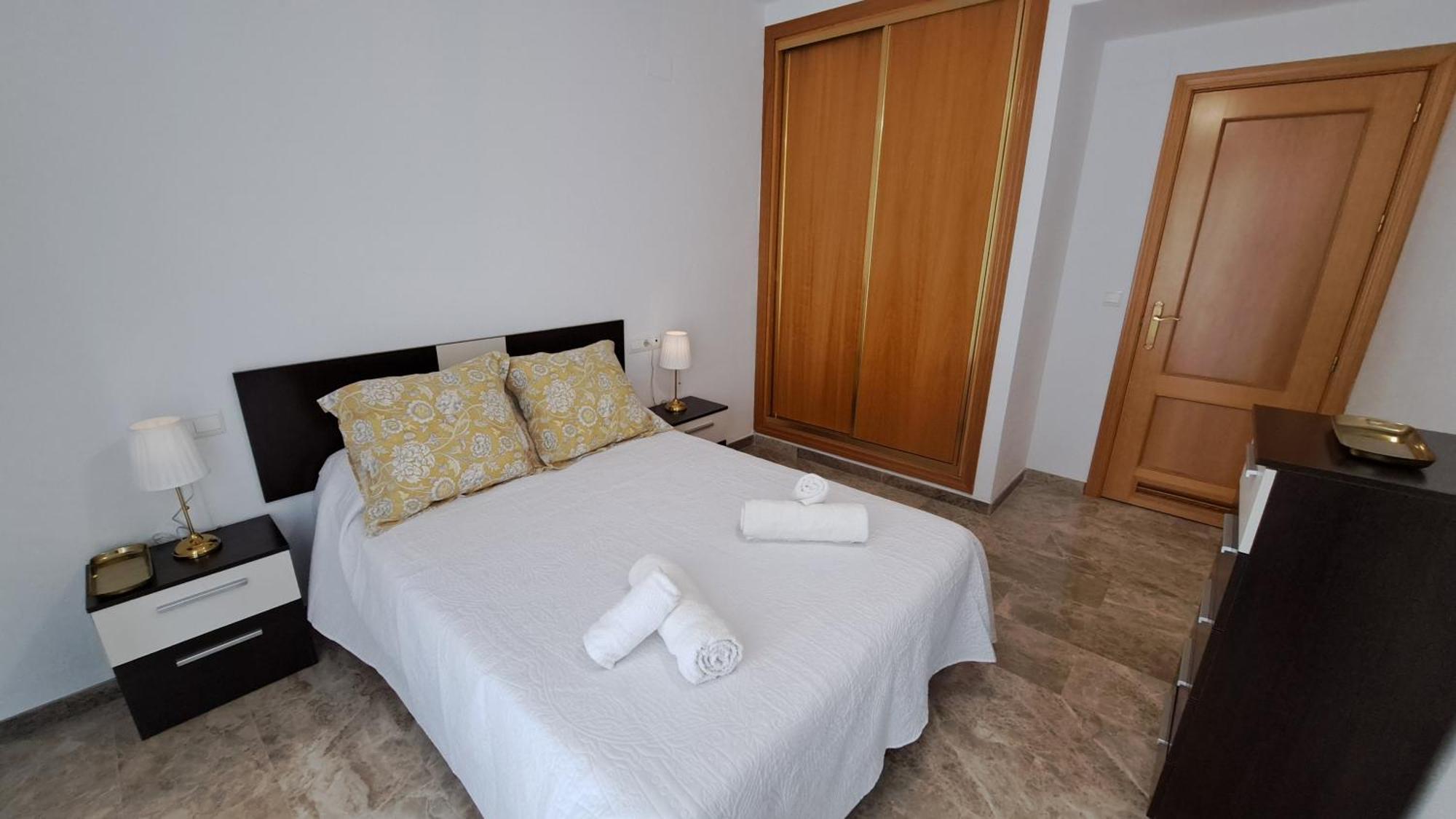 Apartamentos Maria Cristina Con Parking Gratis Кордова Экстерьер фото