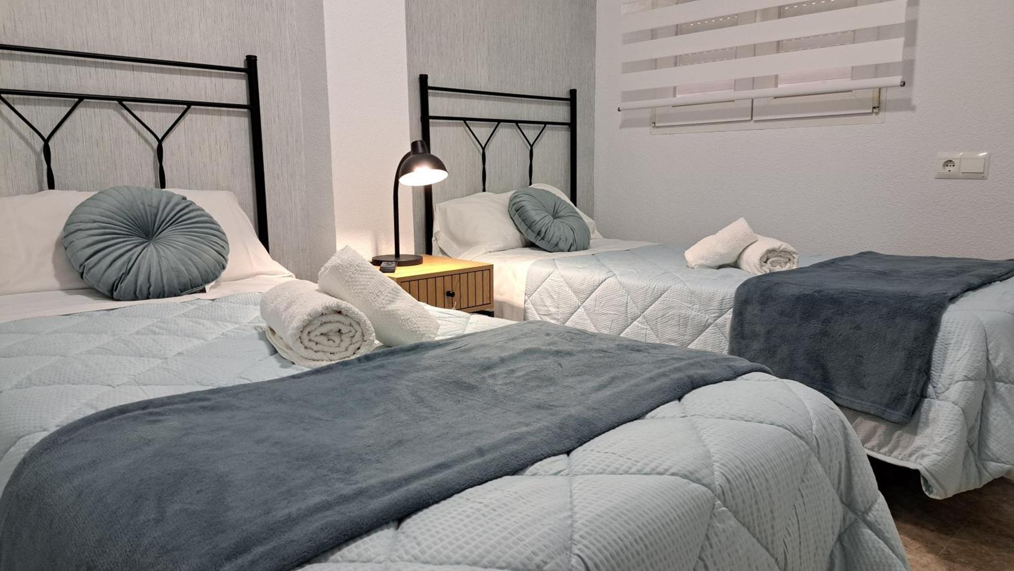Apartamentos Maria Cristina Con Parking Gratis Кордова Номер фото